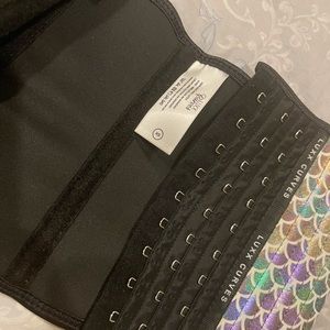 Luxx Curves Waist Trainer